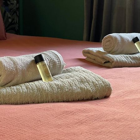 Evasion Exotique - Suite Selva - Jaccuzzi Privatif 阿棉 外观 照片